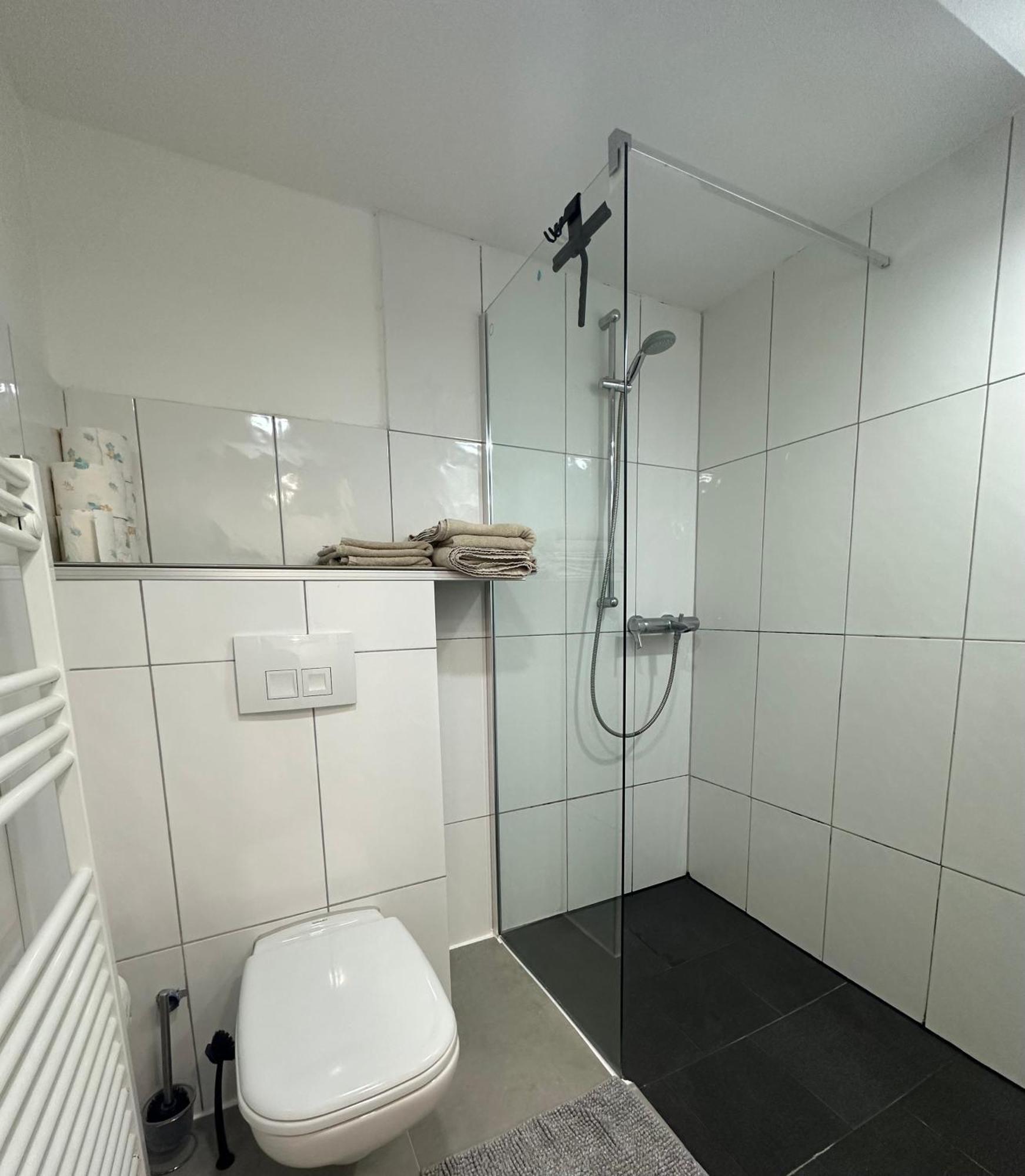 Charmante 2 Zimmer Souterrain Hanóver Exterior foto